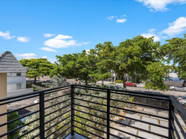 Home for rent at 1134 71st St 1 - photo 7469003