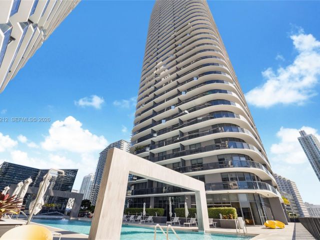 Apartment for rent  Unit #1904 - photo 7508276