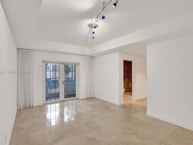 Home for sale at 1415 Sunset Harbour Dr 202 - photo 7468277