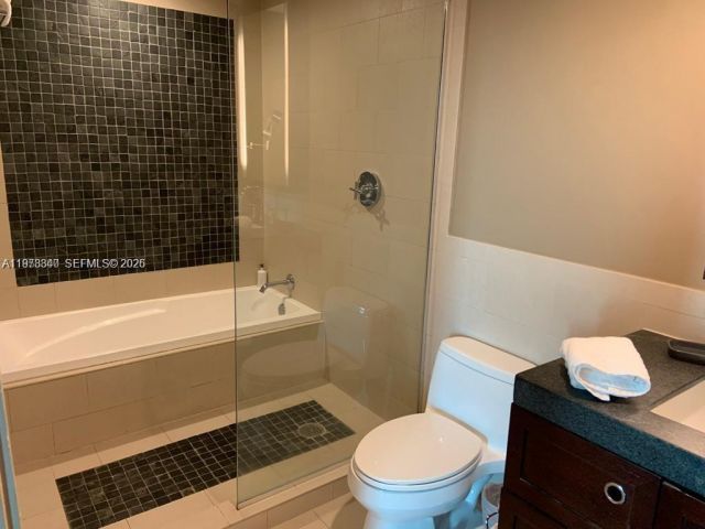 Apartment for sale  Unit #2105 - photo 7495102