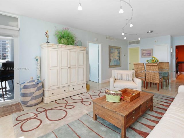 Apartment for sale  Unit #411 - photo 7466747