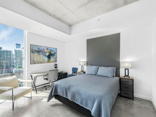 Apartment for rent  Unit #2409 - photo 7467792