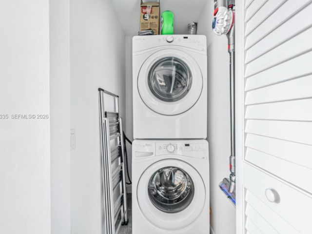 Apartment for rent  Unit #2409 - photo 7467797