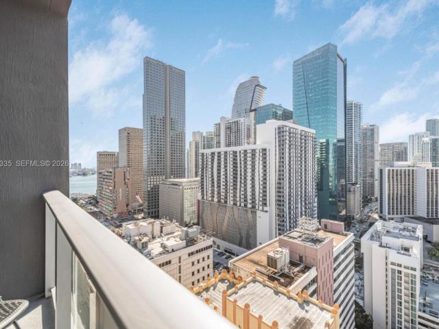 Apartment for rent  Unit #2409 - photo 7467801