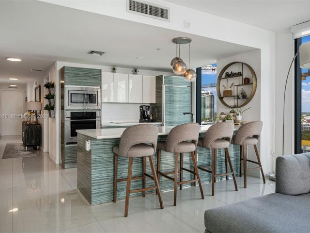 Apartment for rent  Unit #1901 - photo 7516245