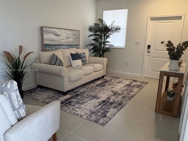3-bedroom home for rent in Homestead - 2409 SE 28th St 2409 - MondialRealty