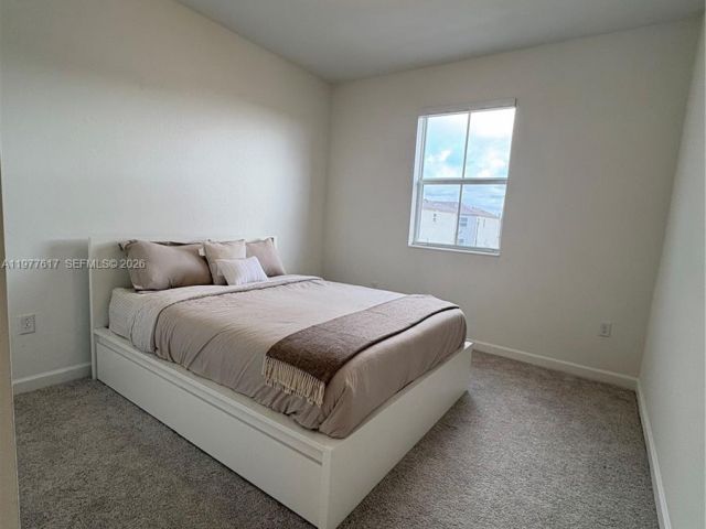 3-bedroom home for rent in Homestead - 2409 SE 28th St 2409 - MondialRealty