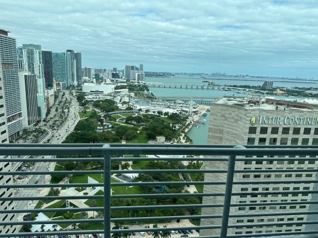 Apartment for rent  Unit #4324 - photo 7487220