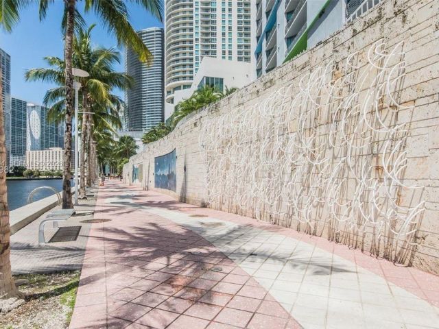 Apartment for rent  Unit #4324 - photo 7487225