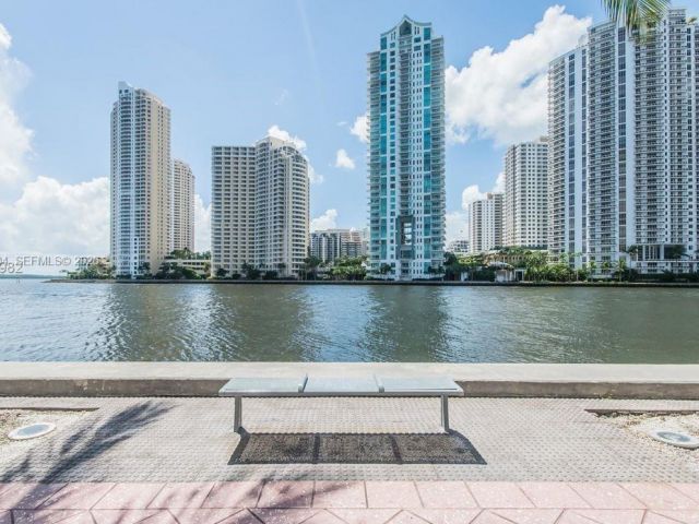 Apartment for rent  Unit #4324 - photo 7487226