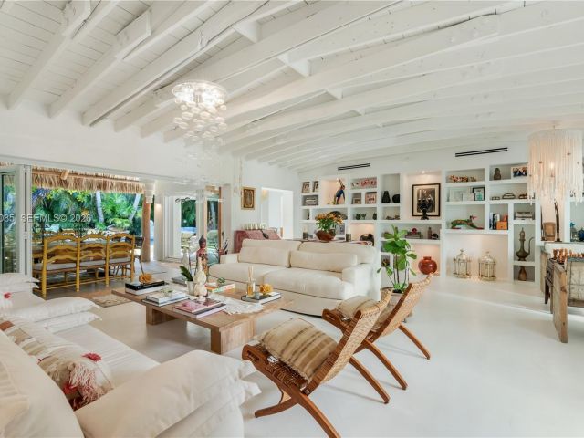 Home for sale at 330 Gulf Rd - photo 7452266