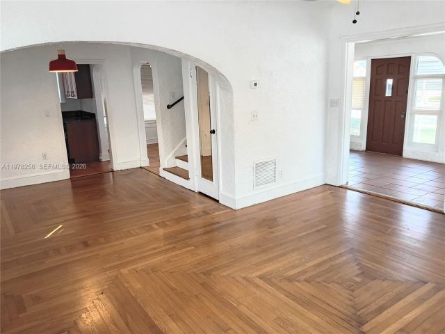 Home for rent at 2346 SW 20th St - photo 7516733