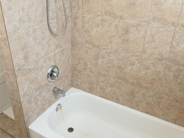 Home for rent at 2346 SW 20th St - photo 7516741