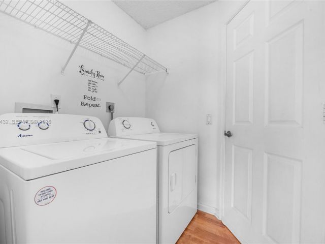 3-bedroom home for rent in Homestead - 2020 SE 5th Pl 2020 - MondialRealty