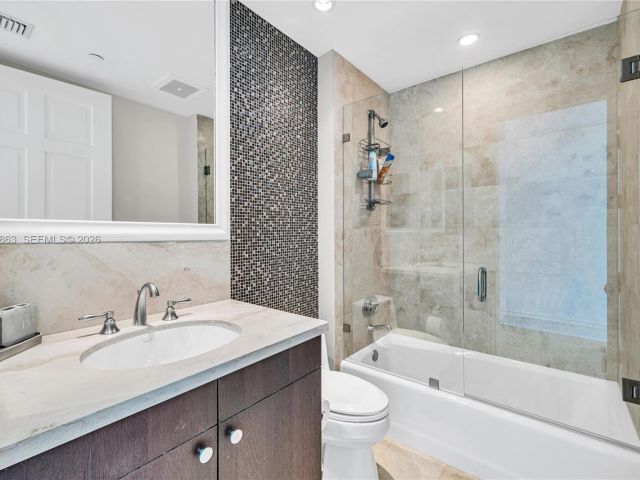 Apartment for rent  Unit #1508 - photo 7507418