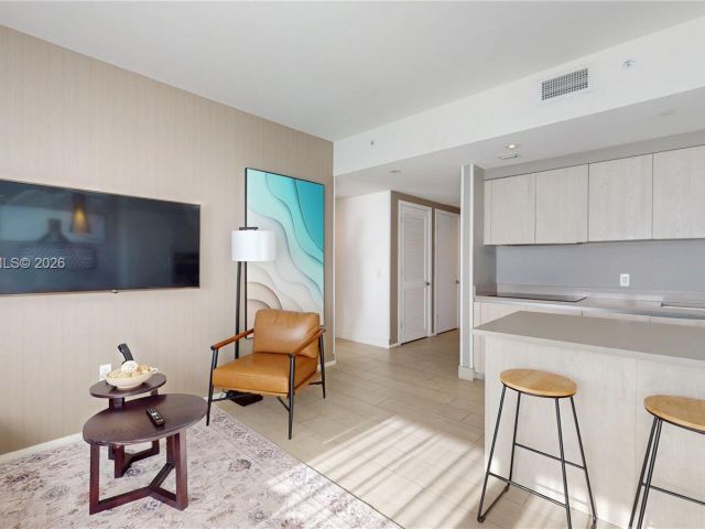 Apartment for sale  Unit #R1004 - photo 7535700