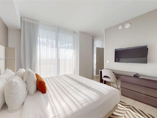 Apartment for sale  Unit #R1004 - photo 7535710