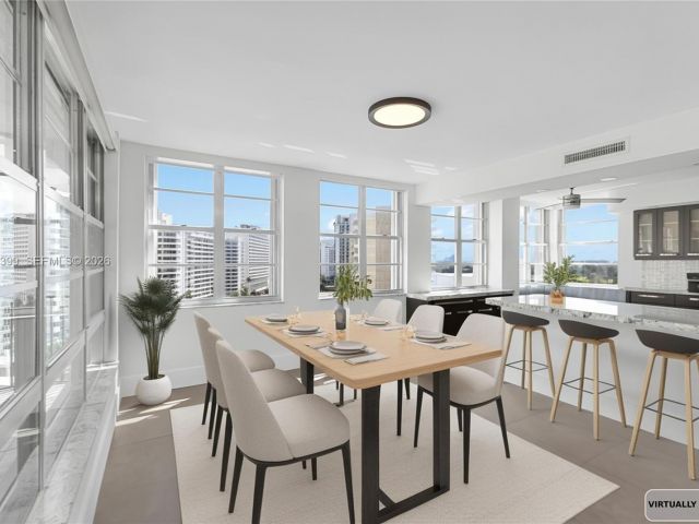 3-bedroom condo for sale in Miami Beach - 5660 Collins Ave 11B - MondialRealty