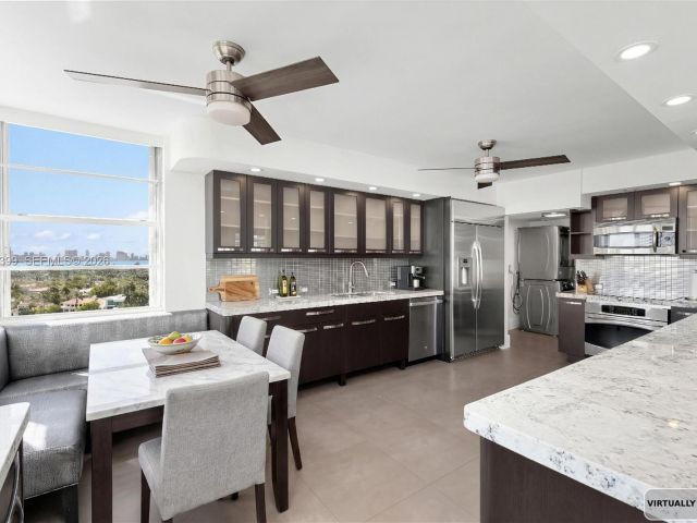 3-bedroom condo for sale in Miami Beach - 5660 Collins Ave 11B - MondialRealty