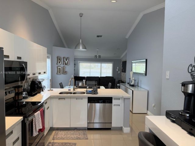 Home for sale at 10285 Allegro Dr - photo 7453421