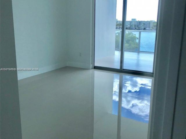 Apartment for rent  Unit #408 - photo 7503612