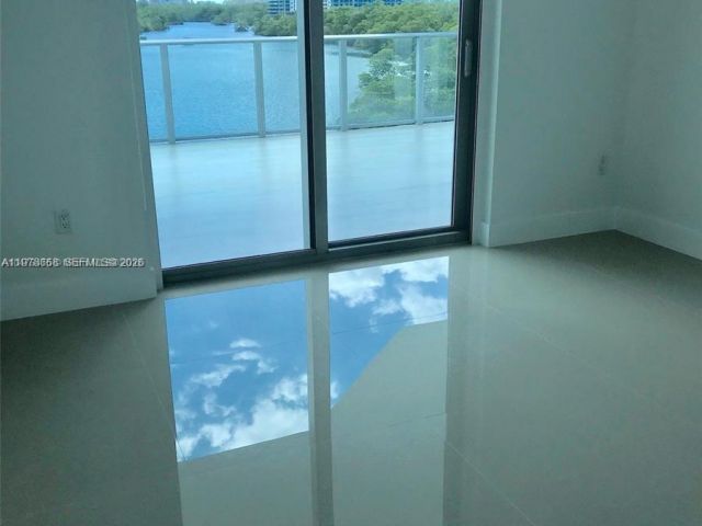 Apartment for rent  Unit #408 - photo 7503614