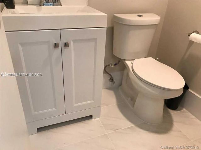 Apartment for sale  Unit #302 - photo 7484061