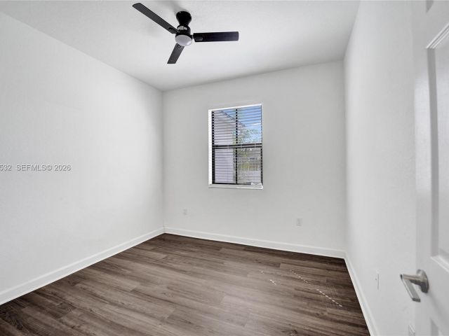 Home for sale at 1609 SW 28th St - photo 7534863