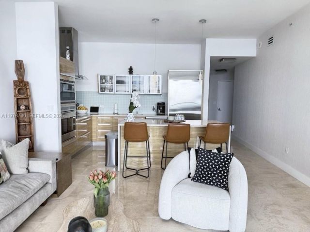 Apartment for rent  Unit #2704 - photo 7494832