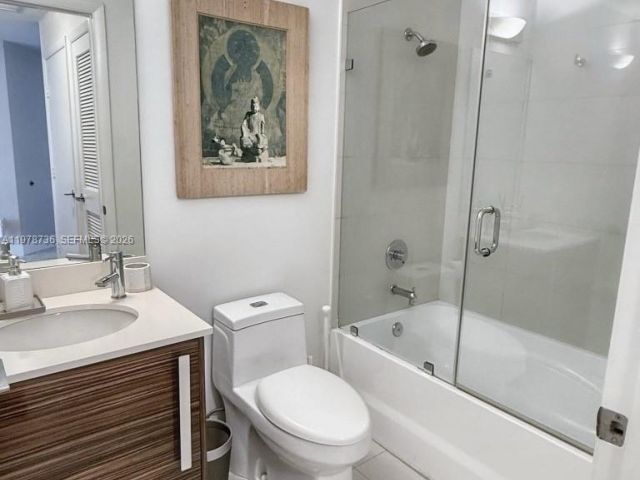 Apartment for rent  Unit #2704 - photo 7494838