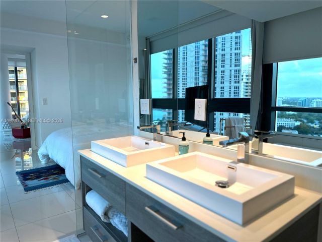 Apartment for sale  Unit #2108 - photo 7494681