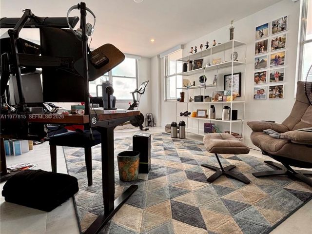 Apartment for rent  Unit #615-617 - photo 7531019