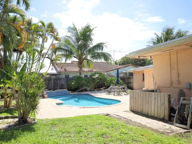 3-bedroom home for sale in Boca Raton - 1259 SW 7th Street - MondialRealty