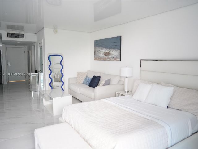 Apartment for rent  Unit #529 - photo 7522710