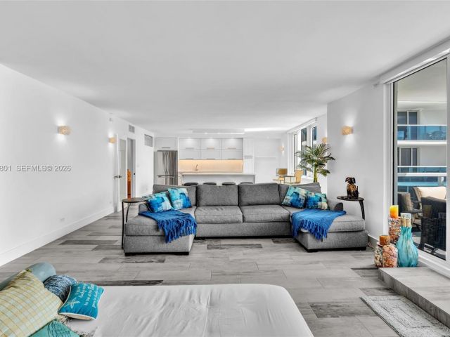 Apartment for sale  Unit #1041/42 - photo 7510157