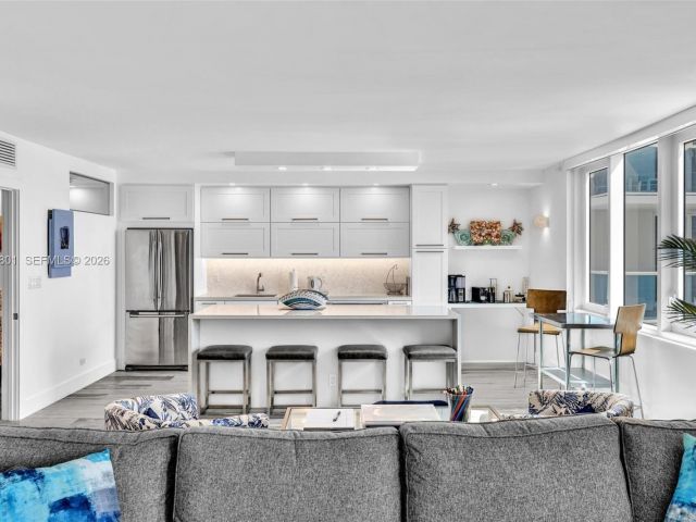 Apartment for sale  Unit #1041/42 - photo 7510159