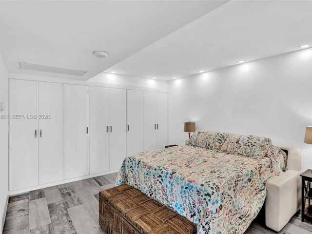 Apartment for sale  Unit #1041/42 - photo 7510167