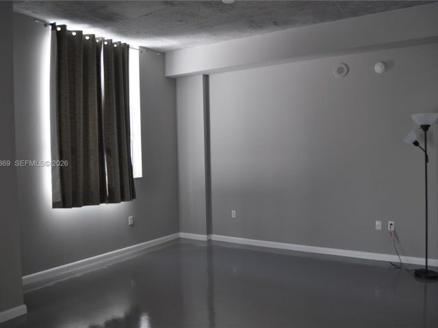 1-bedroom condo for rent in Miami - 234 NE 3rd St 908 - MondialRealty