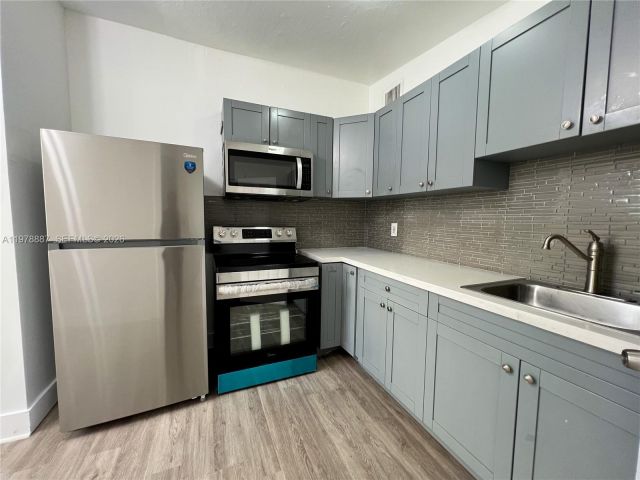 Home for sale at 10090 W Fern St - photo 7514954