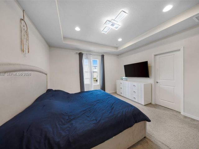 Home for rent at 932 Banyan Dr # - photo 7472846