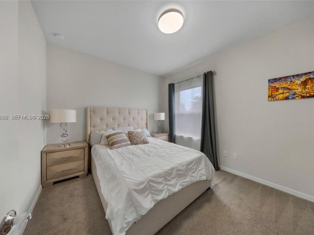 Home for rent at 932 Banyan Dr # - photo 7472849