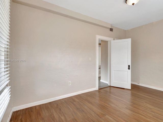 2-bedroom home for rent in West Palm Beach - 630 33rd St 0 - MondialRealty