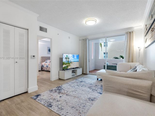 Apartment for sale  Unit #1414 - photo 7512583