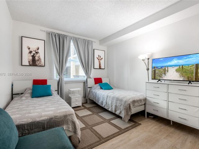 Apartment for sale  Unit #1414 - photo 7512597