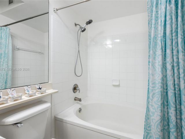 Apartment for sale  Unit #1414 - photo 7512599