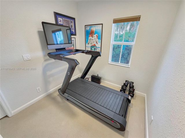 Home for sale at 229 SW 9th Ave - photo 7481601