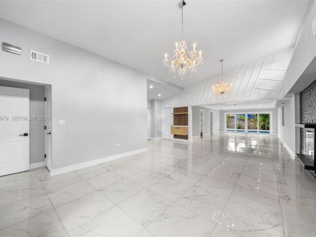 Home for rent at 1519 Biarritz Dr (avail ASAP) - photo 7468730