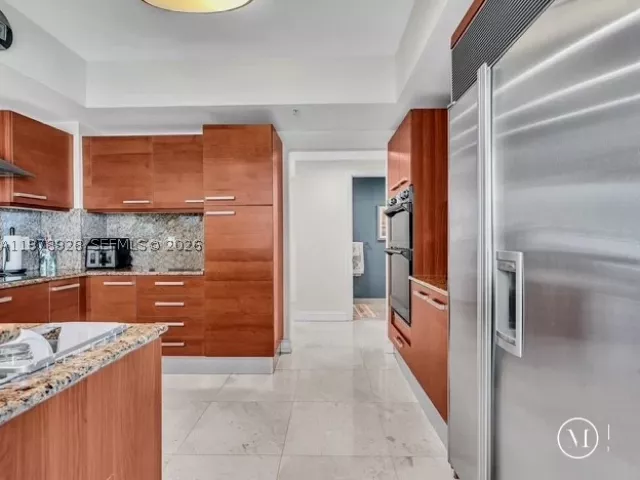 3-bedroom condo for rent in Hollywood - 3535 S OCEAN DR 905 - MondialRealty