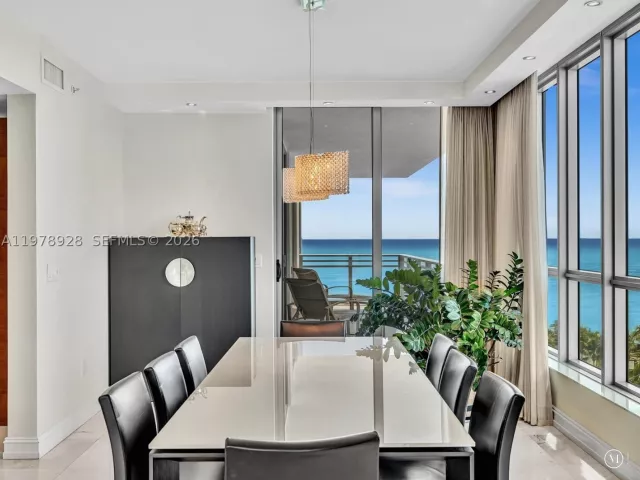 3-bedroom condo for rent in Hollywood - 3535 S OCEAN DR 905 - MondialRealty