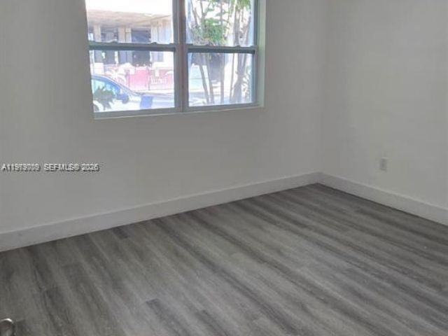 3-bedroom home for rent in Hollywood - 1812 Scott St 1812 - MondialRealty